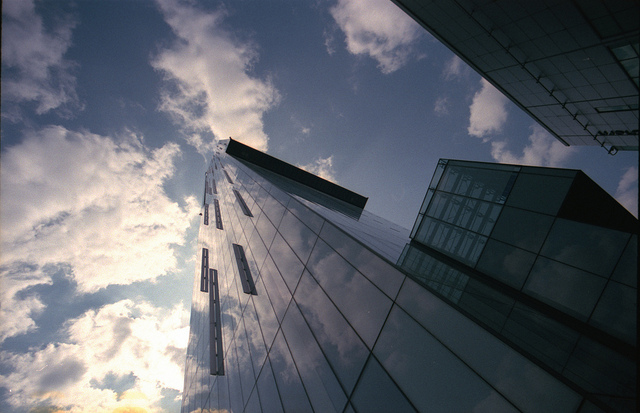 Beetham Tower by Stuart Grout CC BY 2.0
